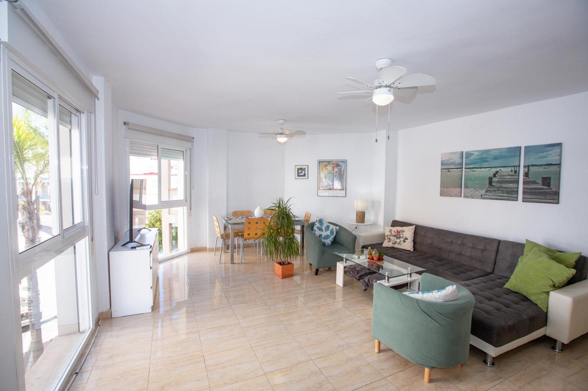 Espectacular Piso En La Herradura, Con Parking Gratis En Julio Y Agosto Apartment *
